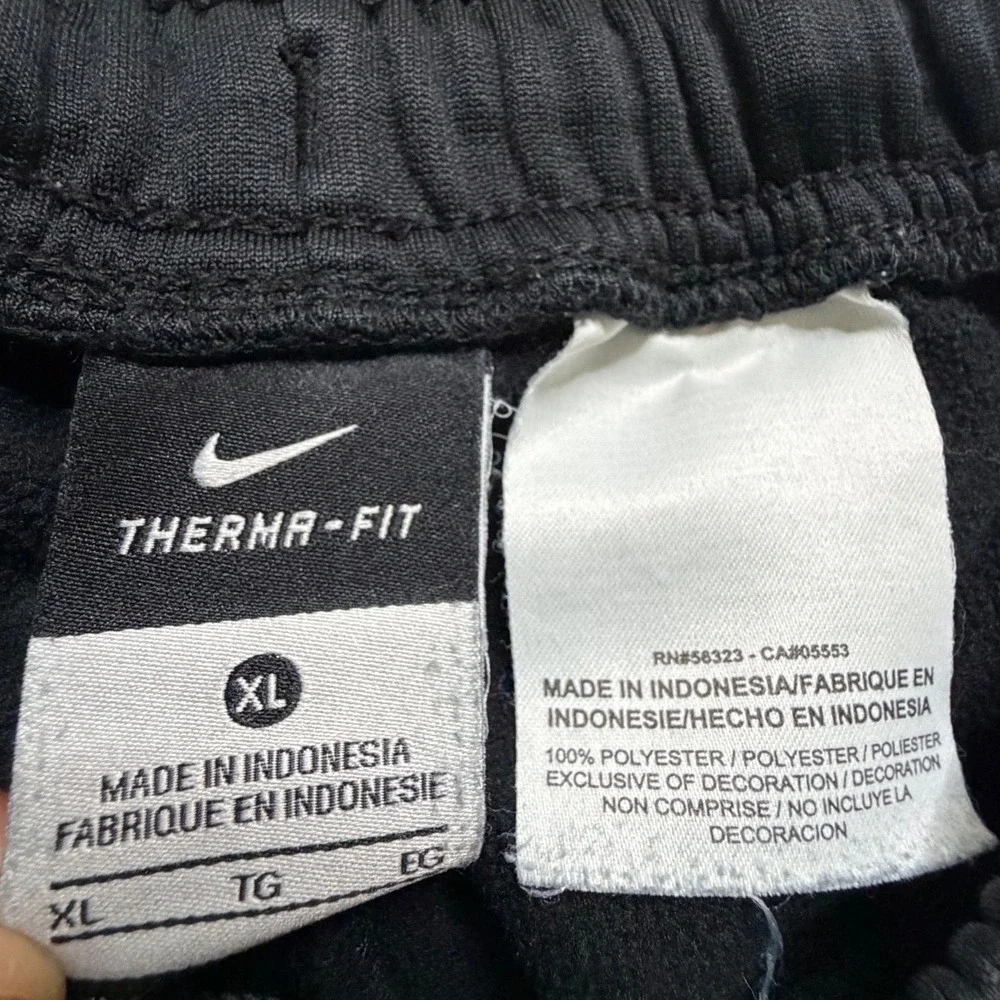 Nike Therma-FIT Black Wide Leg Sweatpants Boys XL Fleece Lined Athletic Pants